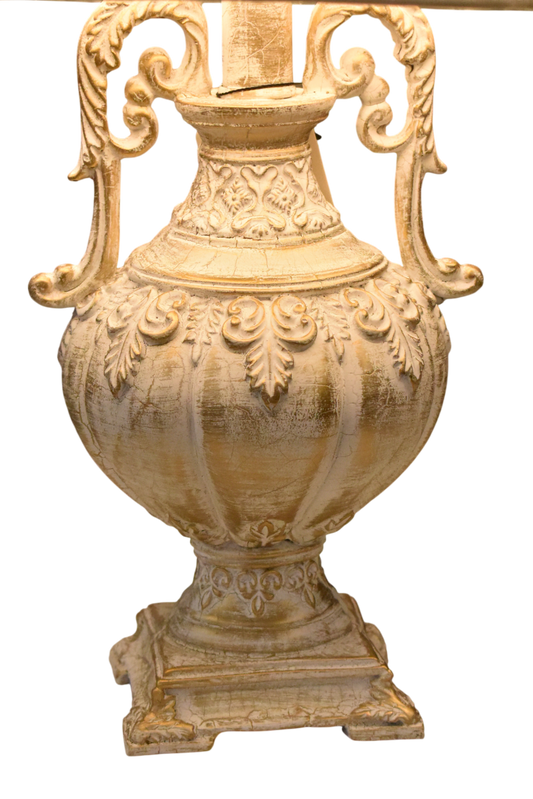 Classic Charm – Terracotta Table Lamp