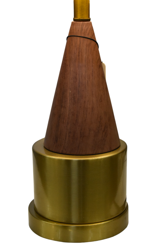 Classic Aura – Metal Table Lamp (Single)