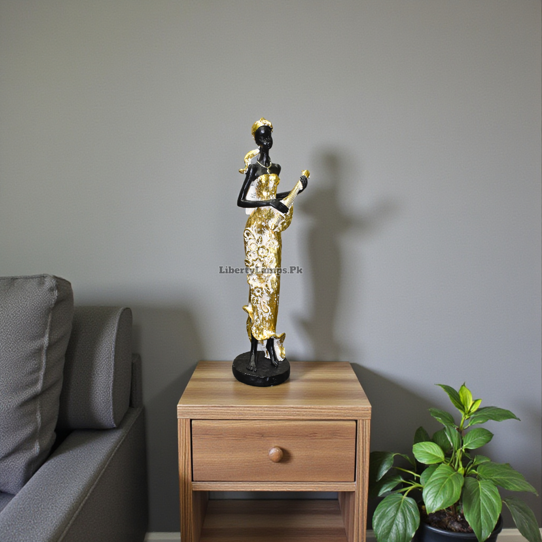 African Elegance – Lady Decoration Piece