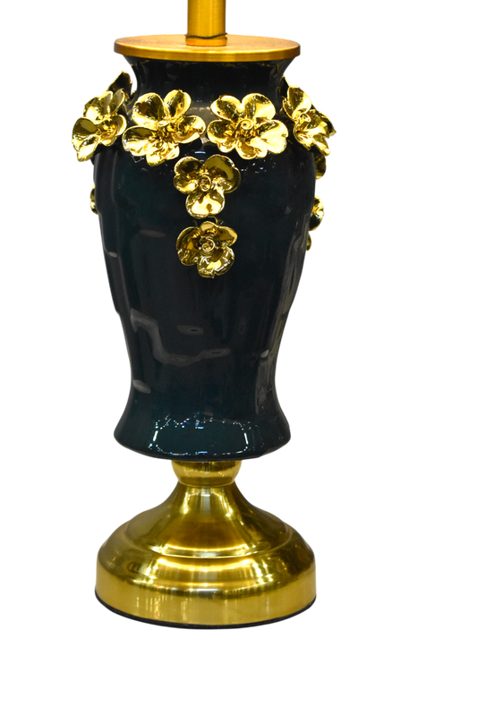 Ivory Glow – Porcelain Table Lamp (Single)