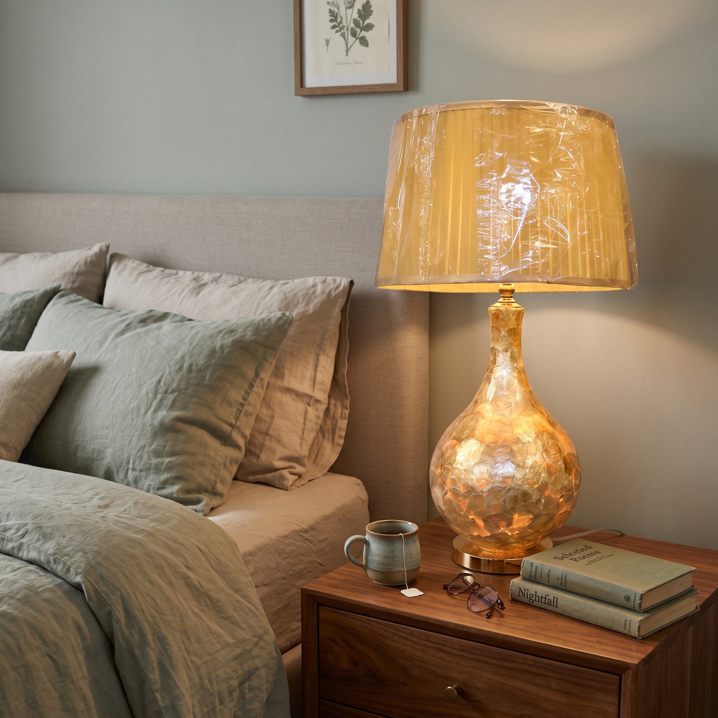 Pearl Grandeur™ – Mother of Pearl Double Light Lamp Pair