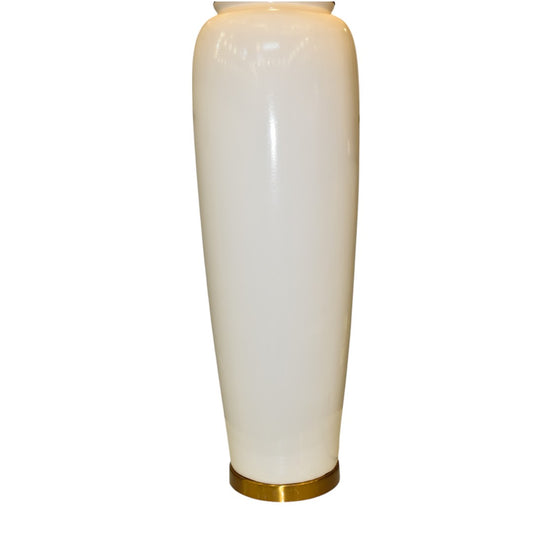 Snowlight Elegance – White Ceramic Table Lamp (Pair)