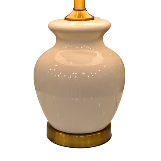 Ivory Charm – White Ceramic Table Lamp (Pair)