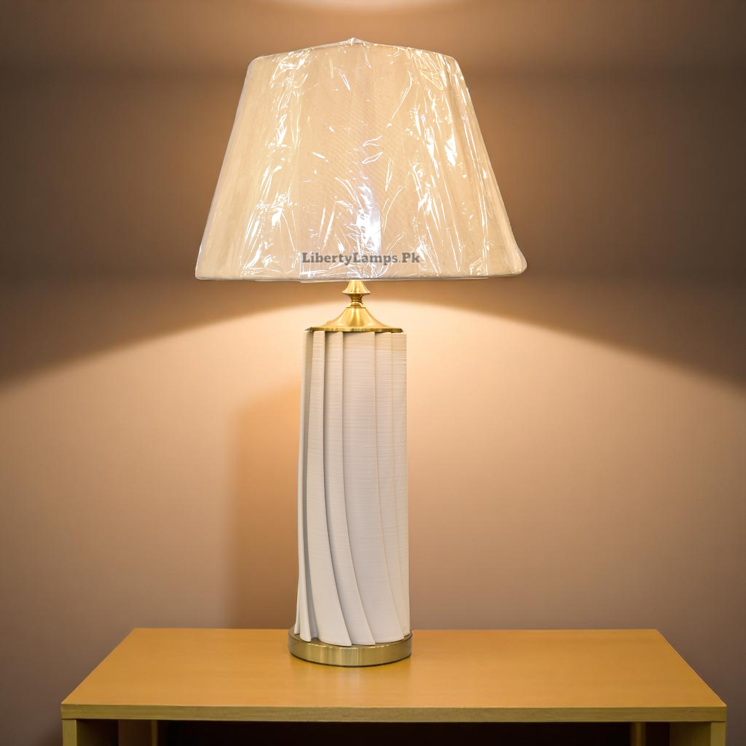 VividGlow 3D Printed Lamp (Single) – Modern Artistry