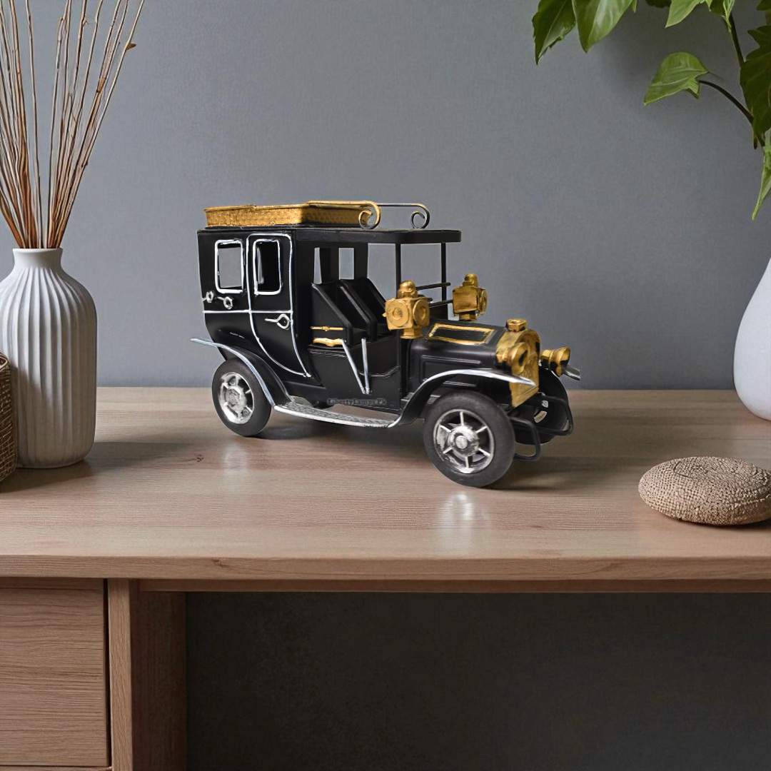 Antique Metal Vintage Car Model (Single)