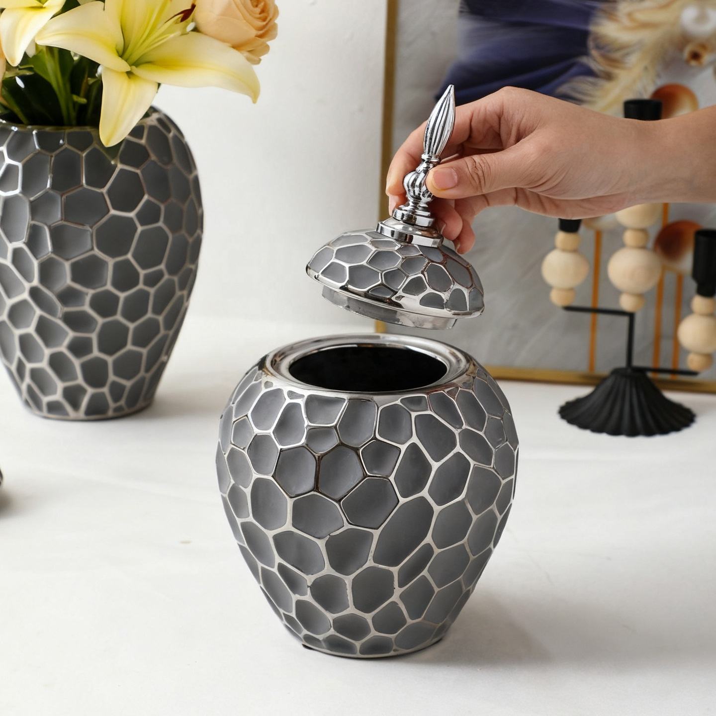Regal Hearth™ – Vintage Luxury Ceramic Ginger Jar Vase ( Pack of 3 )