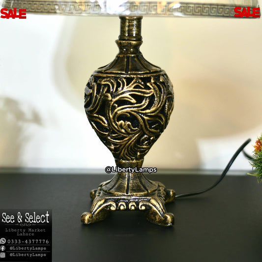 Unbreakable 1661-S Lamp with Beautiful Classic Design (Pair)