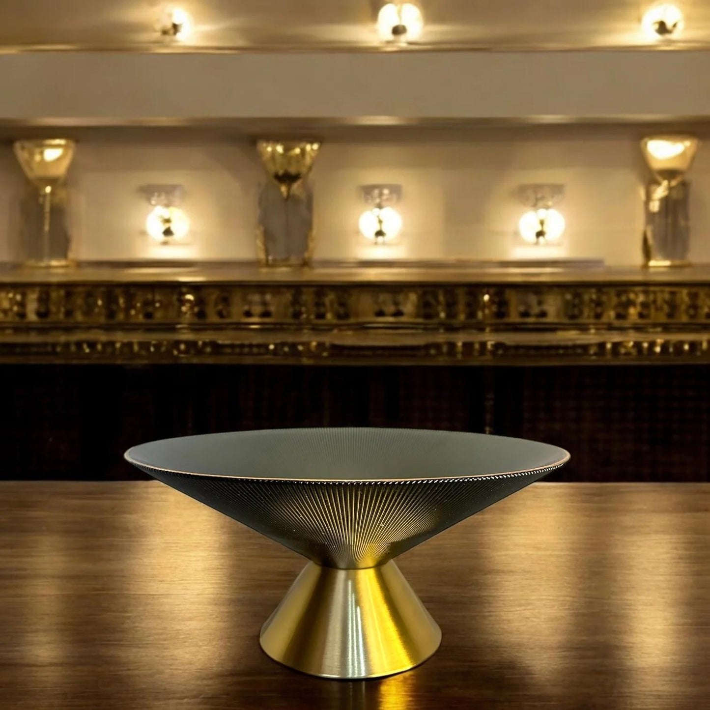 Elegance Fusion Center Dish (Single)