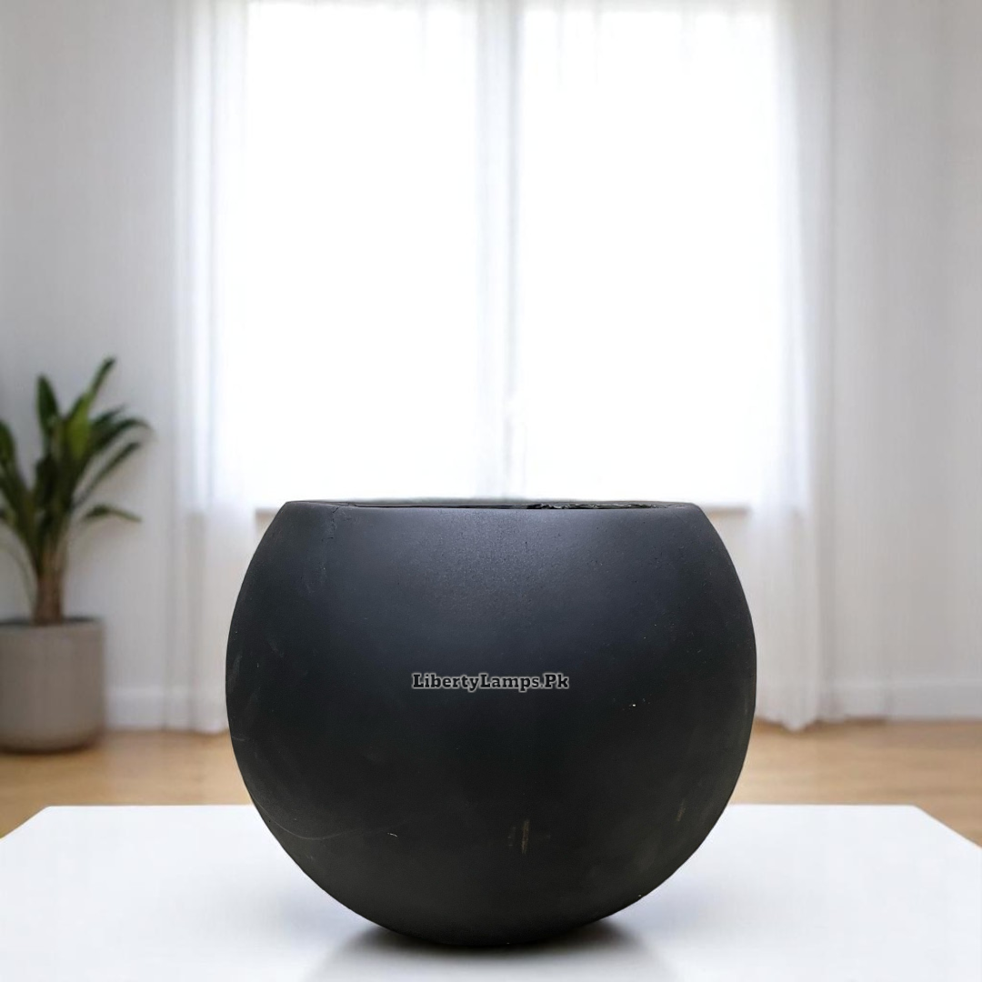 🖤 Fiber Matte Black Pot – Compact Elegance (Height: 12 Inch)