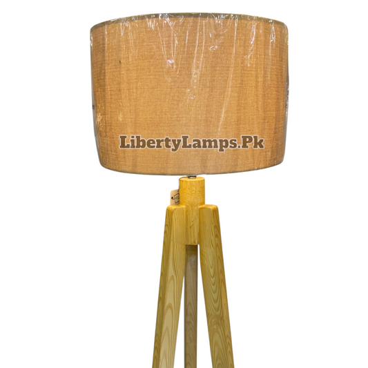 ✨ Regal Horizon Wooden Tripod Floor Lamp (Single) ✨