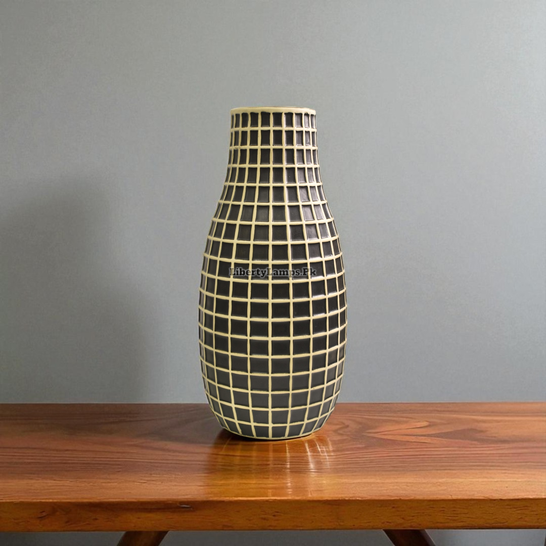 Textura Ceramic Vase – Modern Artistic Decor (Single)