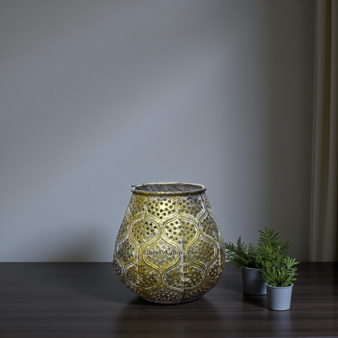 Elegant Metal Vase Decoration Piece (Single) 🌟