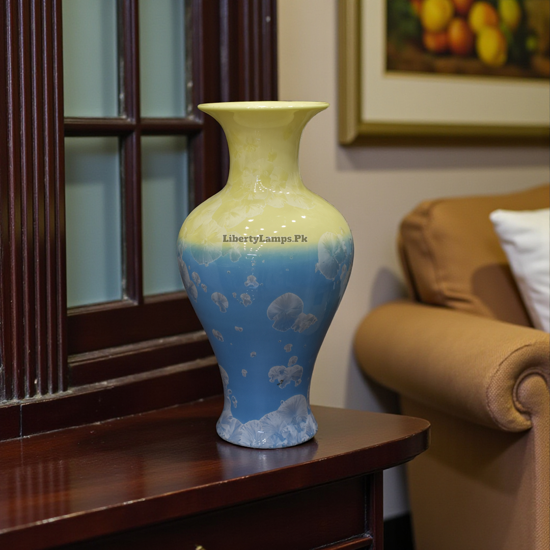 Classic Porcelain Vase (Single) 🌟