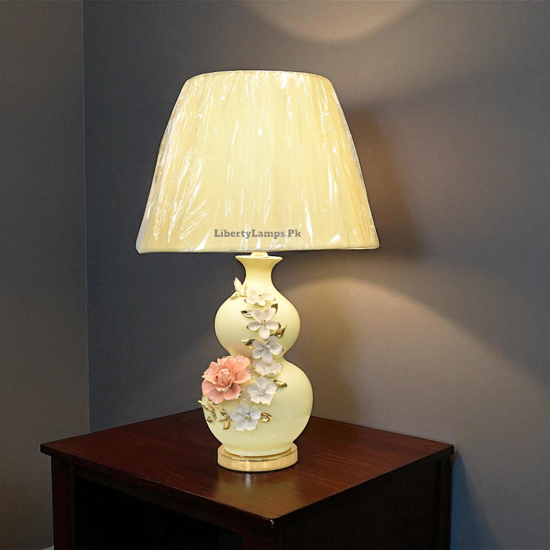 Vintage Bloom – Handmade Porcelain Table Lamp (Pair)
