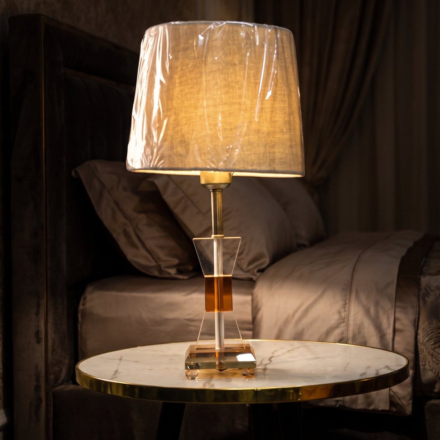 Crystal Elegance™ – Crystal Lamp – Single