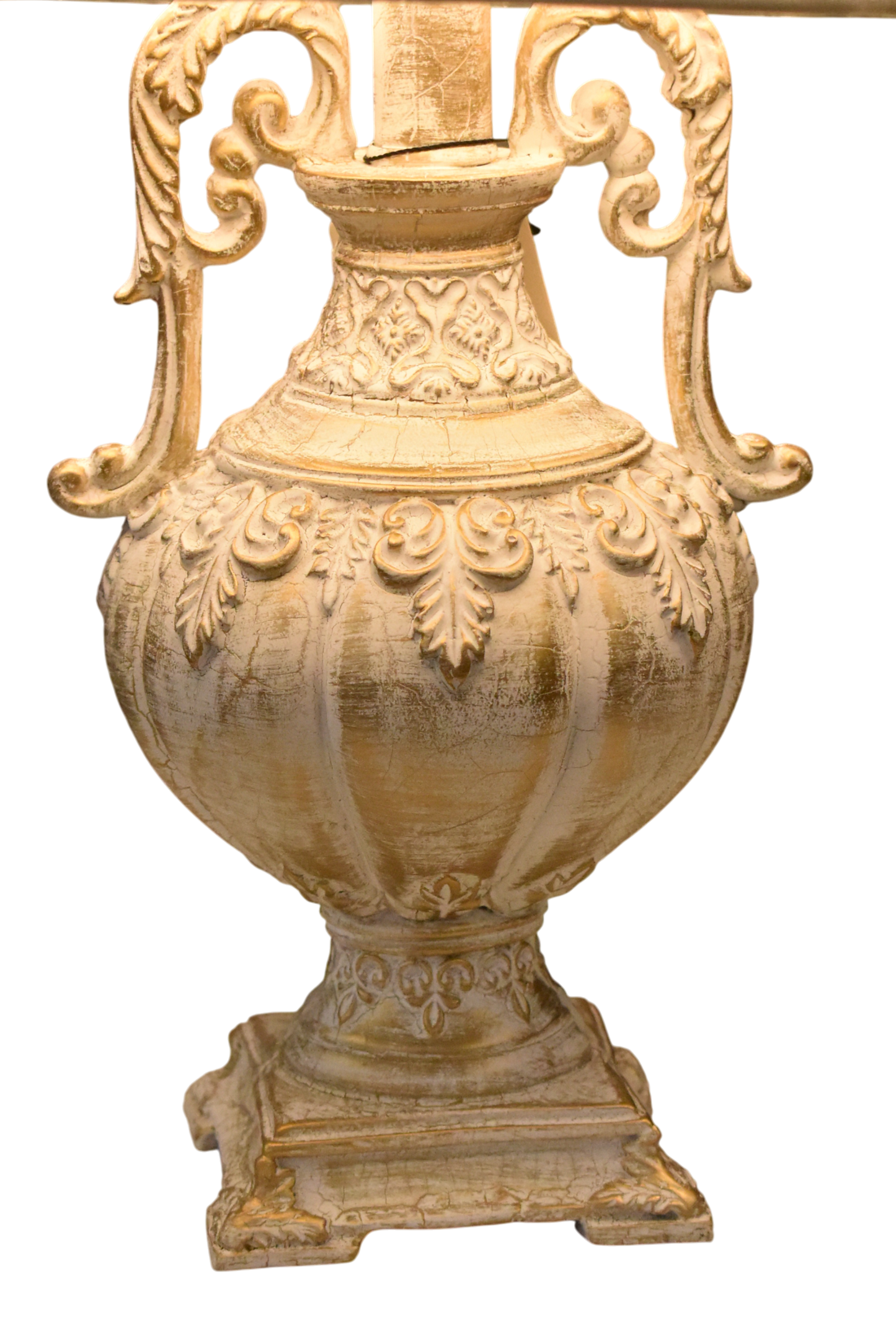 Classic Charm – Terracotta Table Lamp