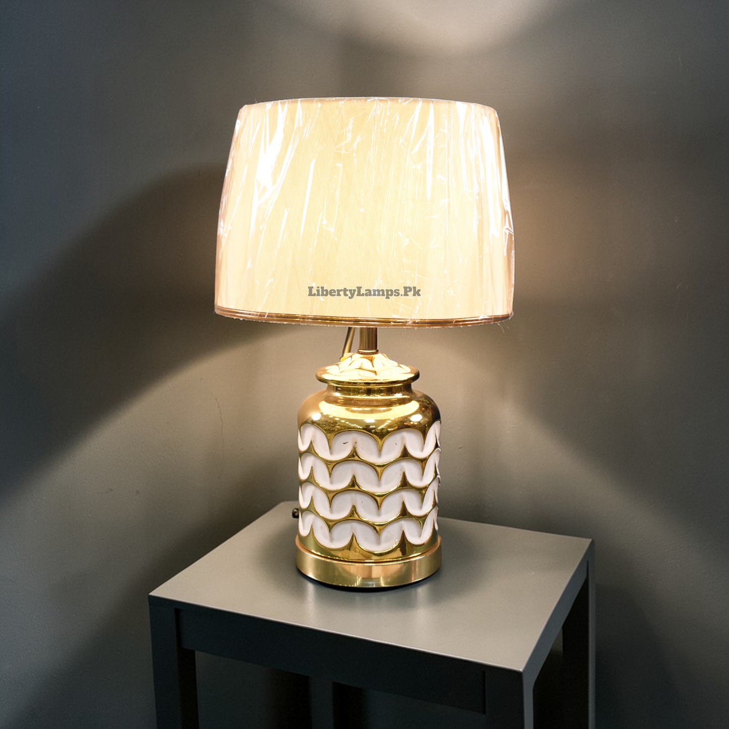 SilkStone™ – Textured Porcelain Lamp Pair