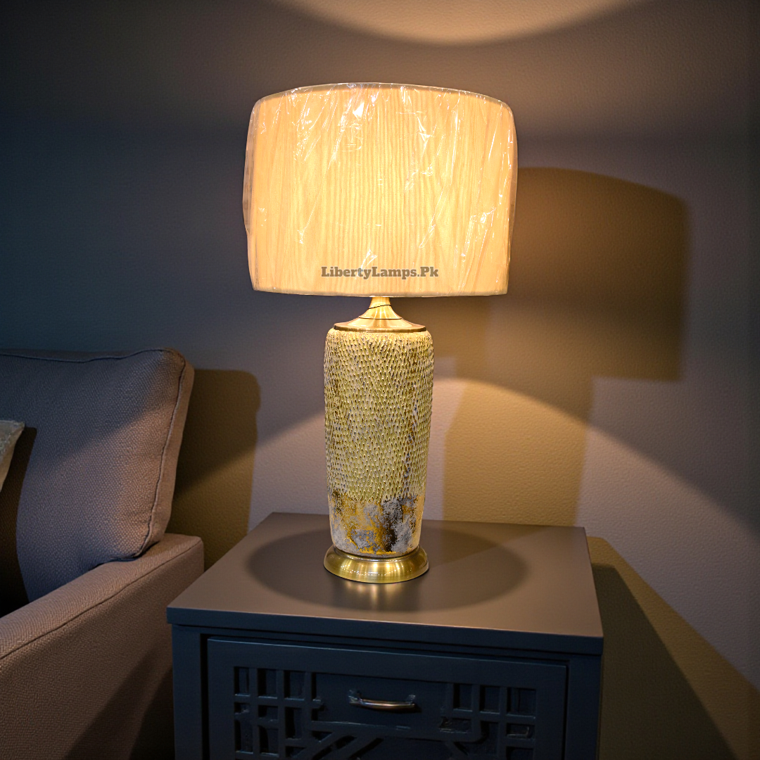 Classic Terracotta Table Lamp