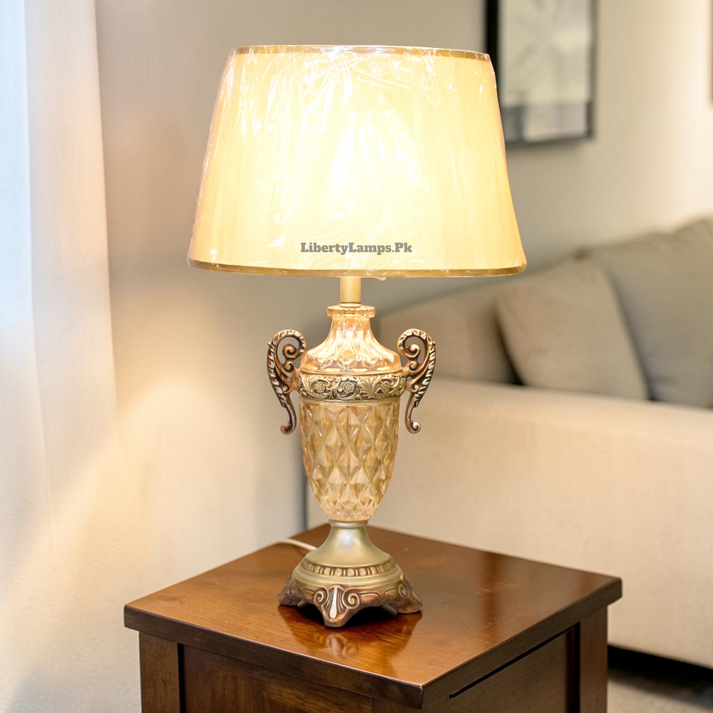 Radiant Crystal™ – Glass Lamp Pair