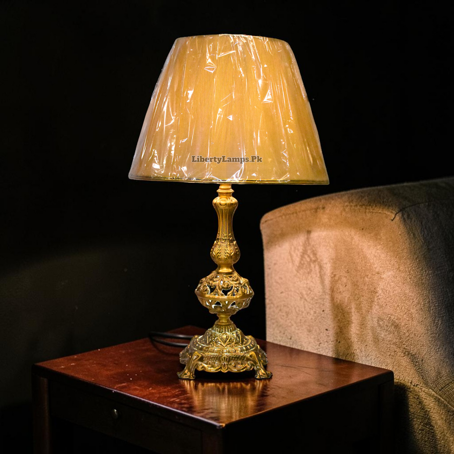 Dehlai Craft™ – Metal Dehlai Lamp Pair