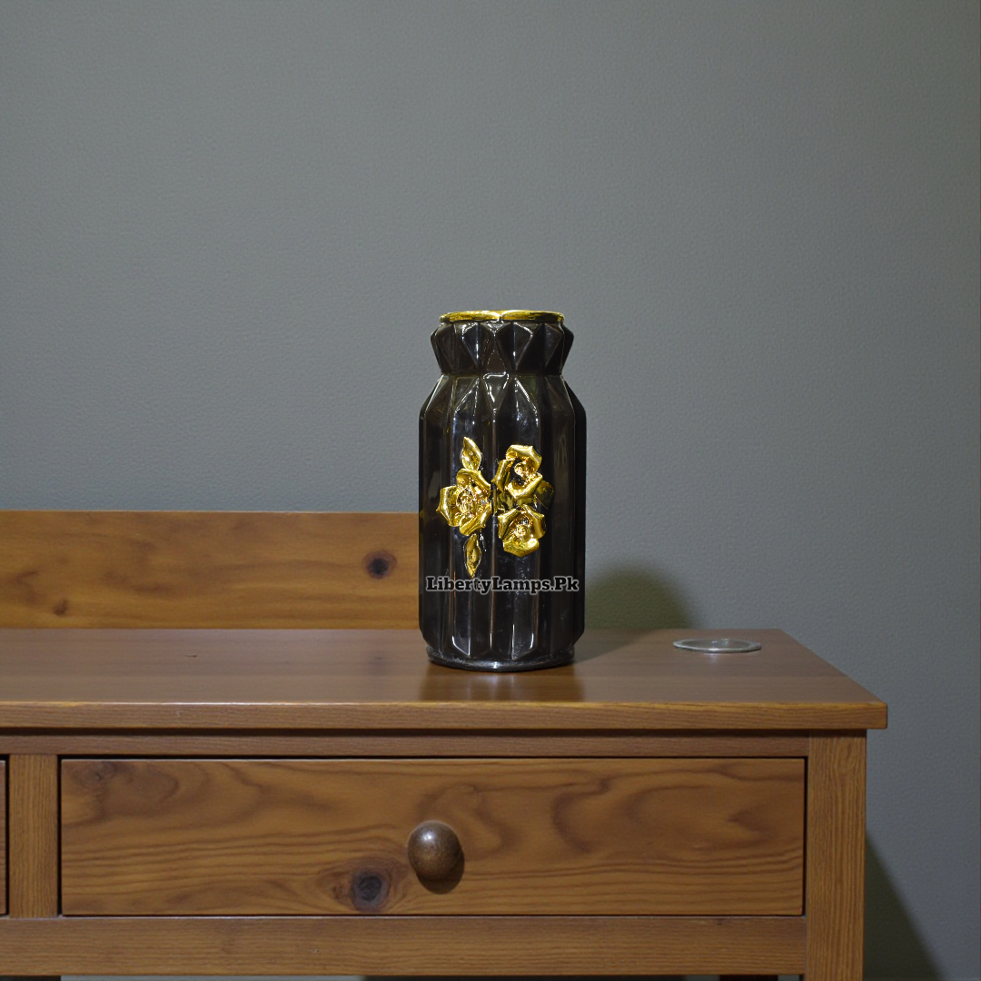 Ceramic Black Vase – 8 Inch Height