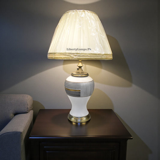 Grand Earth – Terracotta Table Lamp (Single)