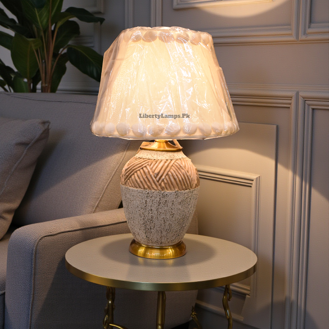 Classic Terracotta Table Lamp