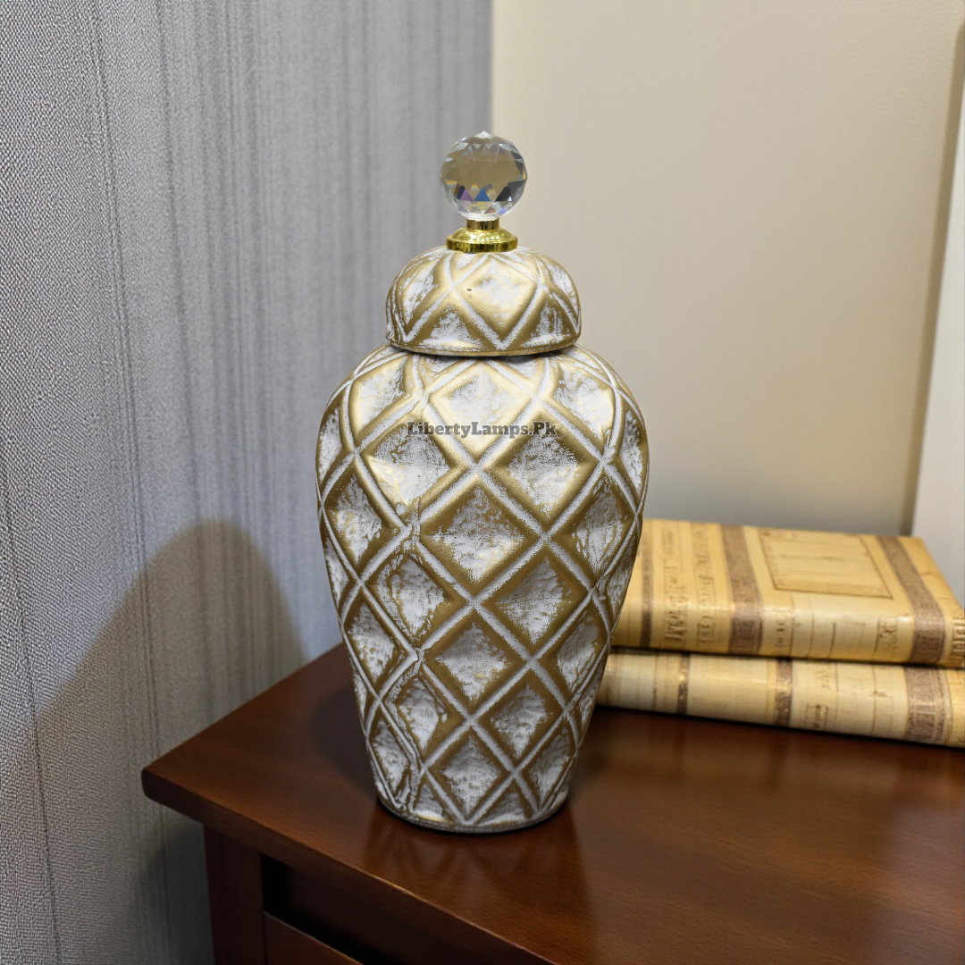 Elegant Porcelain Vase Decoration Piece