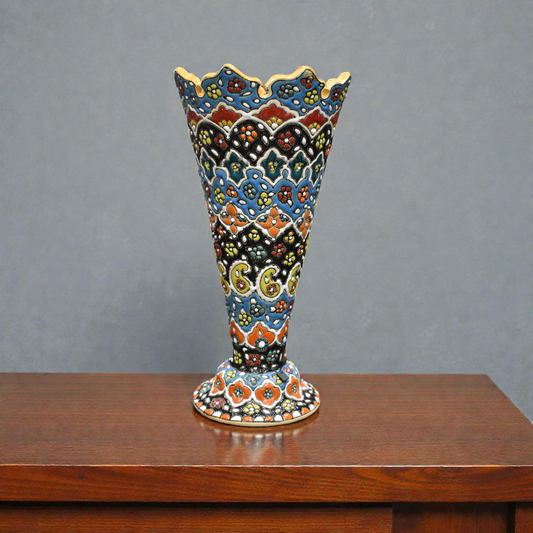 Celeste White Porcelain Harmony Vase (Single)