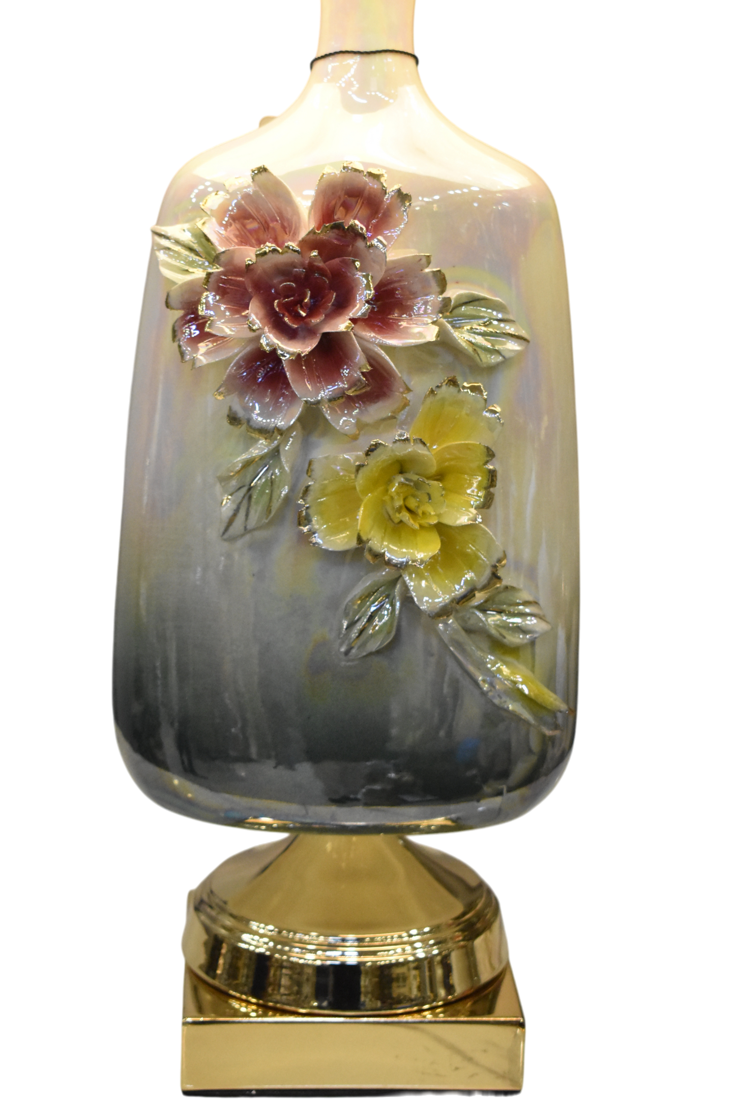 Ivory Crest – Porcelain Table Lamp (Single)