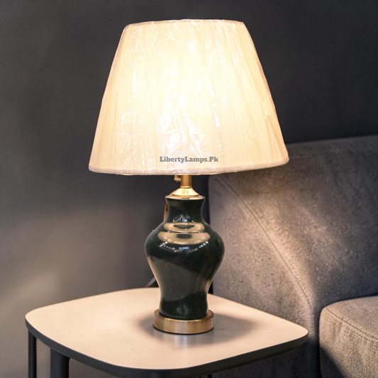 Midnight Glow™ – Black Porcelain Lamp Pair