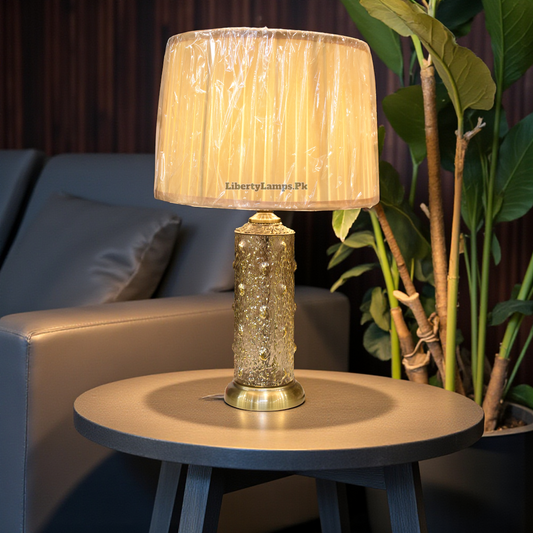 Elegant Glass Table Lamp – Refined Ambient Lighting