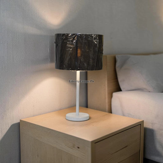 White Metal Road – Elegant White Metal Table Lamp Pair