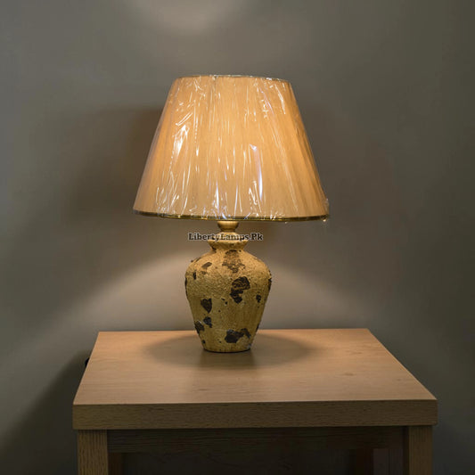 Brown Terra – Elegant Brown Terracotta Table Lamp Pair