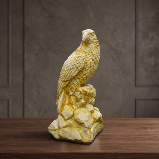 Resin Bird – Elegant Decorative Bird Sculpture