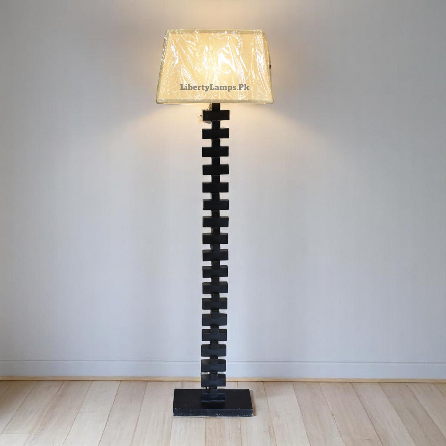✨ UrbanGrid Black Metal Blocks Floor Lamp – Geometric Style (Single) ✨