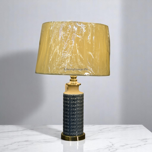 Serene Leaf – Porcelain Table Lamp (Single)