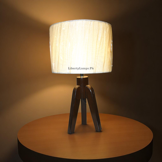 Oaklite Studio – Wooden Tripod Table Lamp (Pair)