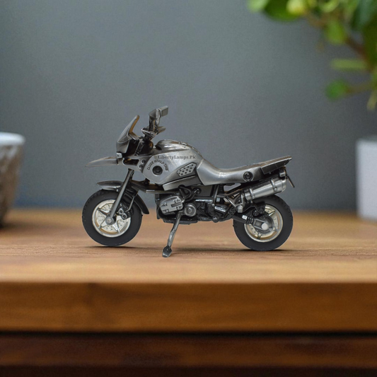Antique Bike Sculpture Decoration Piece (Single)