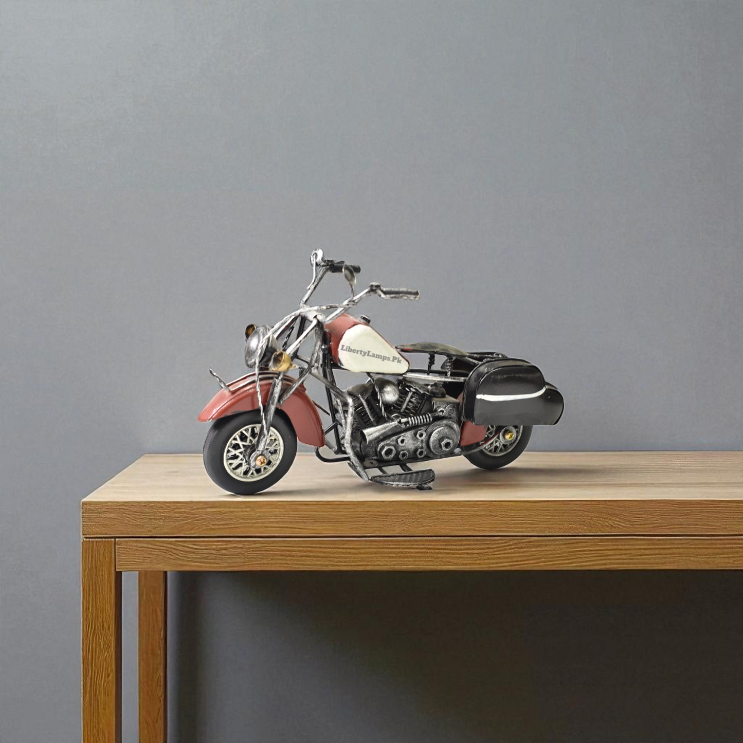 Retro Classic Metal Bike Decor Model (Single)