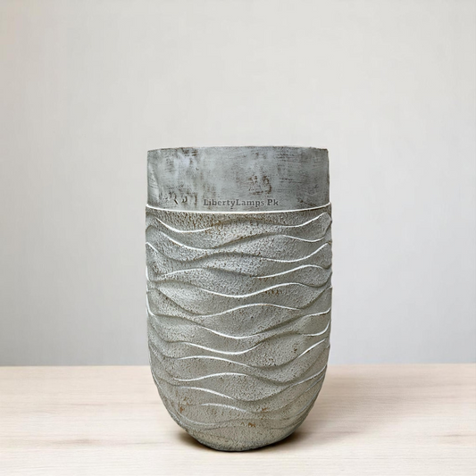 🤍 Rayzen White & Gold Planter – Grandeur Edition (Height: 18 Inch)