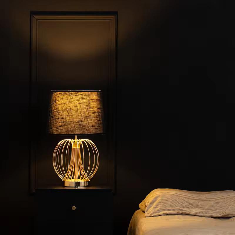 ✨ Regal Gleam Metal Table Lamps (Pair) ✨