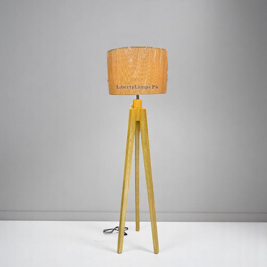 ✨ Regal Horizon Wooden Tripod Floor Lamp (Single) ✨