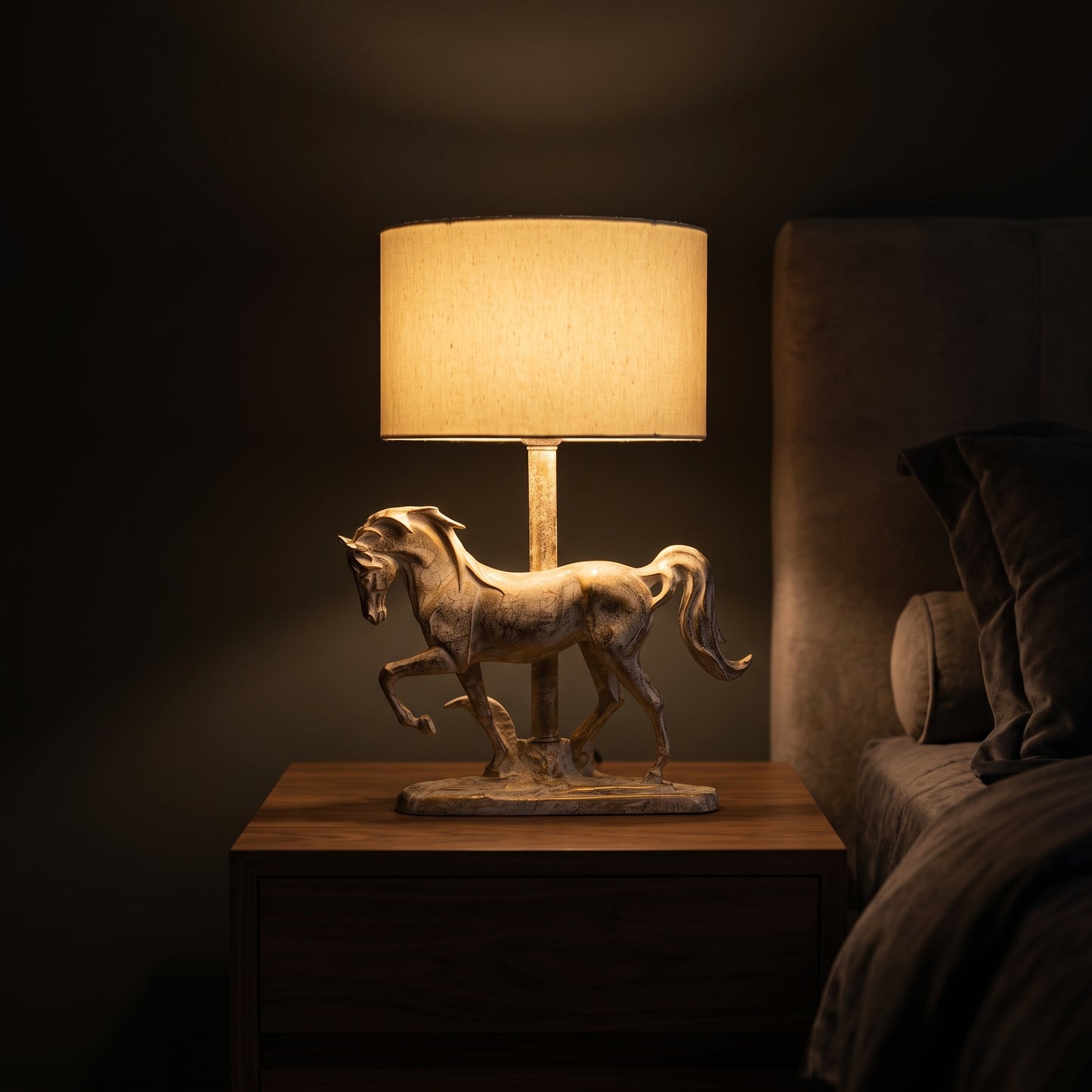Majestic Horse™ – Horse Lamp Pair (22 Inch Height)