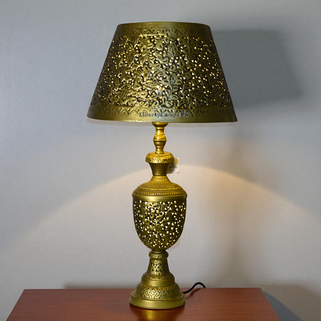 Regal Black Metal Table Lamp (Pair)