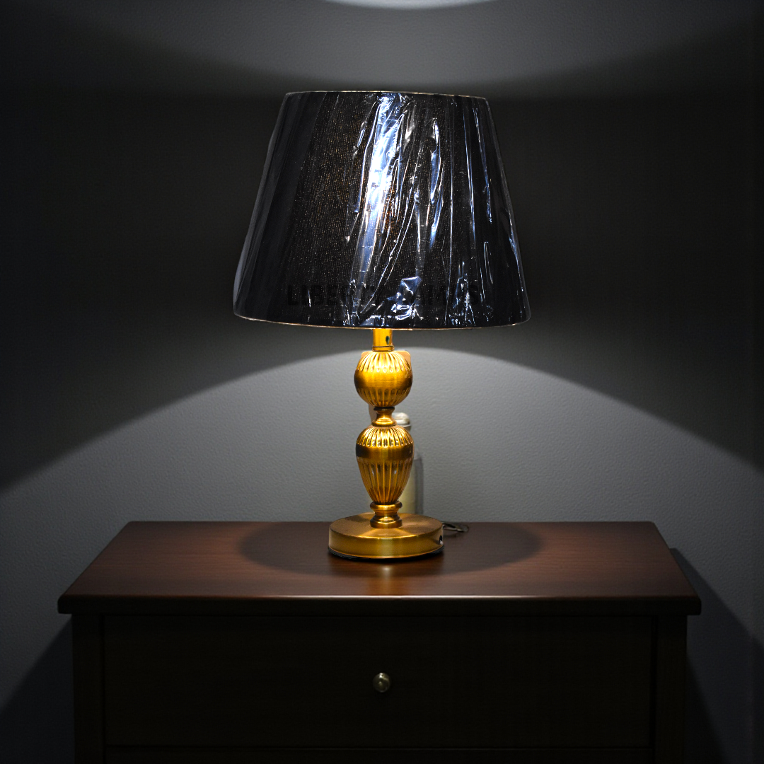 Modern Metal Table Lamp (Pair)